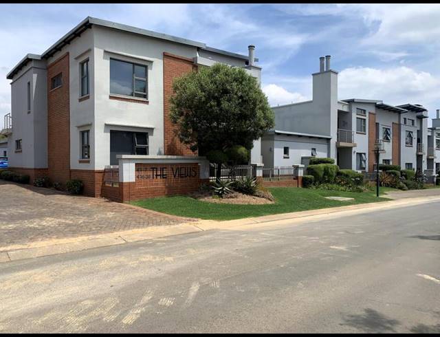 1 BEDROOM TOWNHOUSE FOR SALE IN EBOTSE GOLF ESTATE